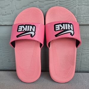 Nike Kawa Slip-On Slide Sandal Girl SZ 12C Pink Black Slip-On DD3242-600